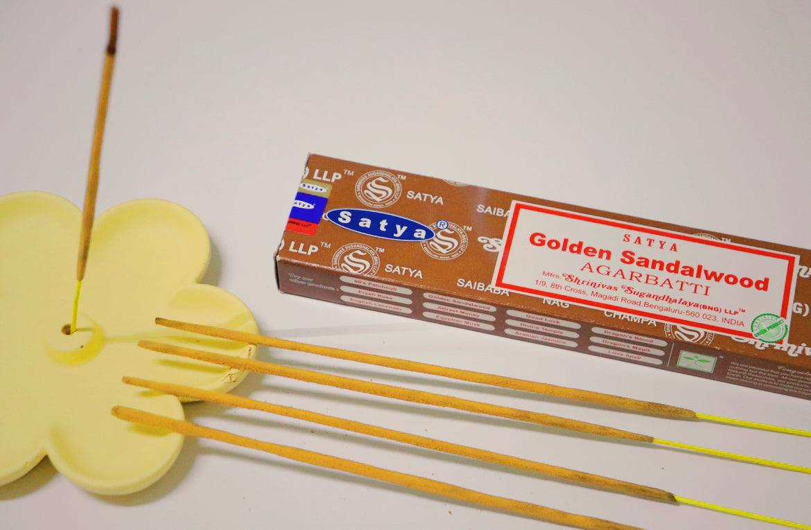 GOLDEN SANDALWOOD INCENSE STICKS