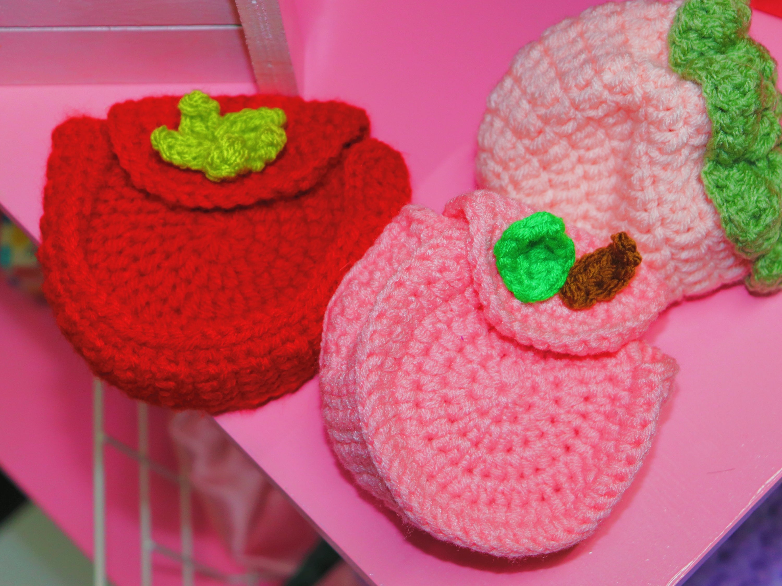 Tomato Delight Crochet pouch